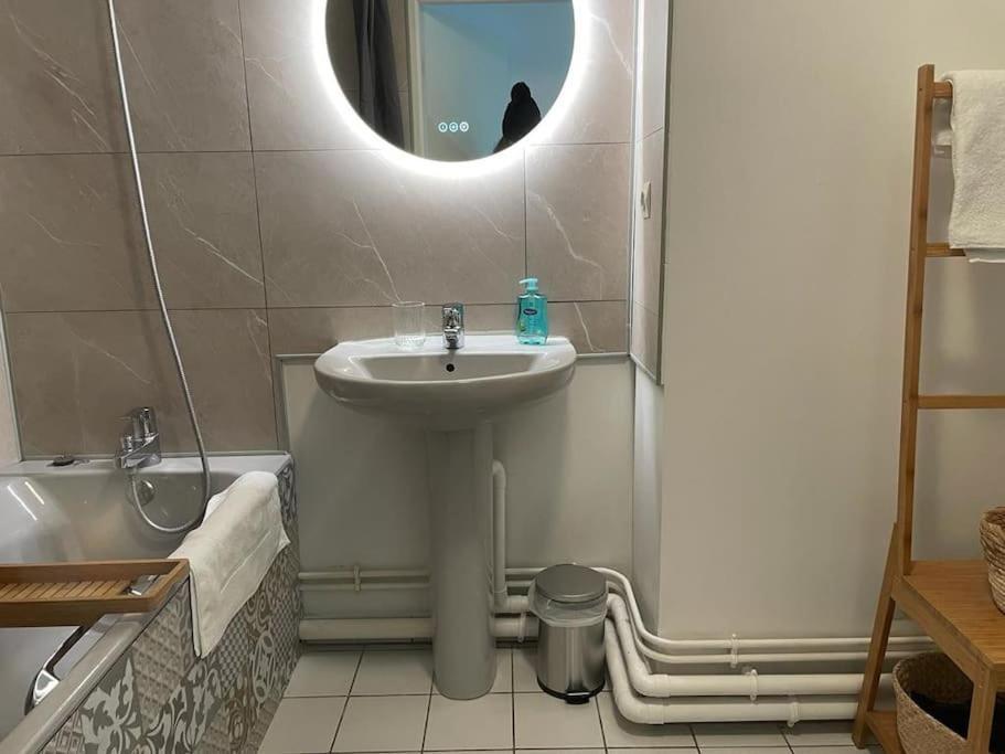 Frida 4 Pers Hypercentre + Clim Appartement Épernay Buitenkant foto